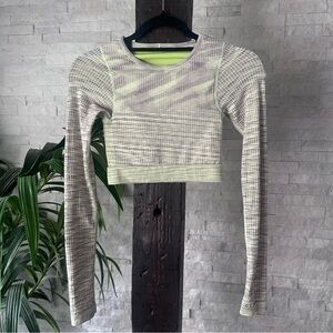 Lululemon Ebb to Street Long Sleeve Shirt Moonlit Magenta Faded Zip Size 2